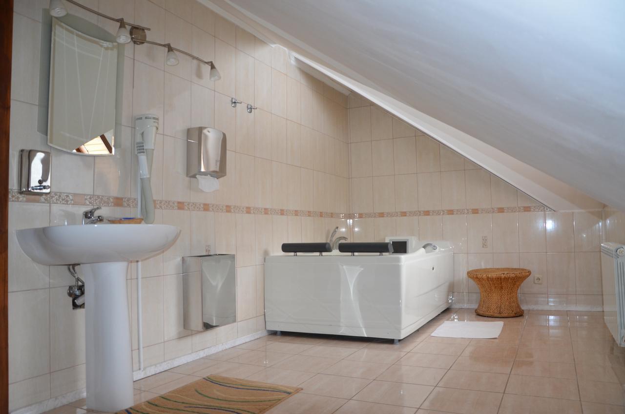 Otel Chumatskiy Shlyah *